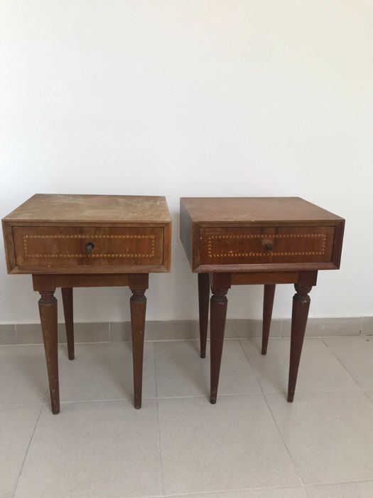 Mesas de Cabeceira (Par)