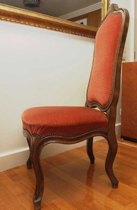 Cadeirão-cadeira estofo em veludo