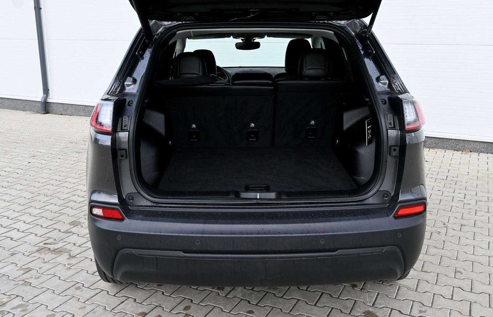 Продам Jeep Cherokee 2019 року