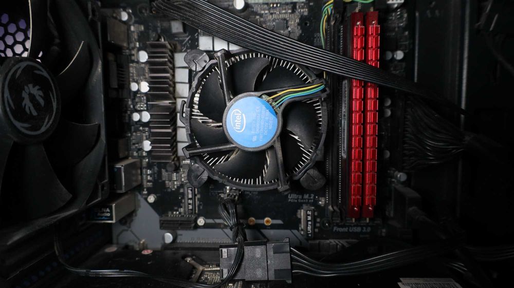 Komputer do gier i pracy | GTX 1060 6GB | 16GB RAM | SSD + HDD