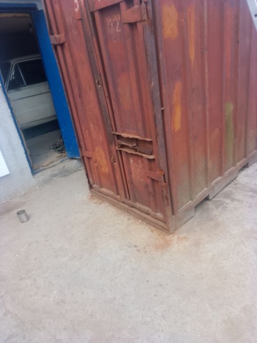 Продам контейнер
