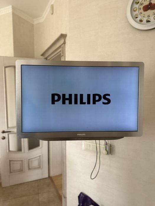 Продам телевизор philips