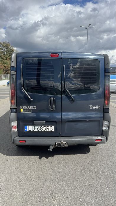 Renault Trafic 2003 rok 2,5 dci