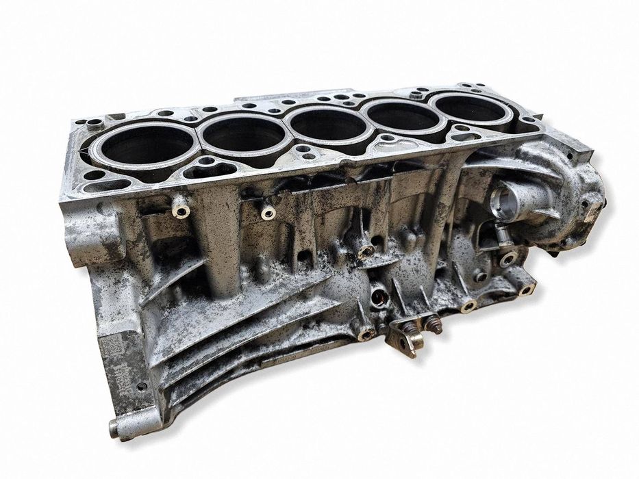 blok silnika d5244t15 volvo v60 s60 xc60 xc70 v70 s80 09487202