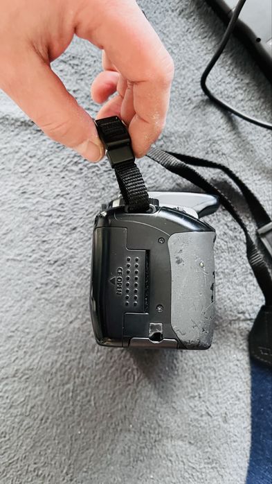 Canon EOS 400D grip