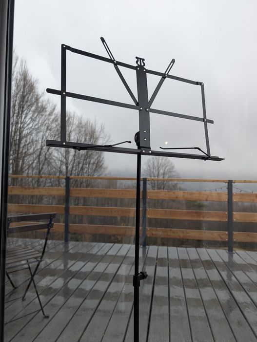 Pulpit, stojak, statyw na nuty