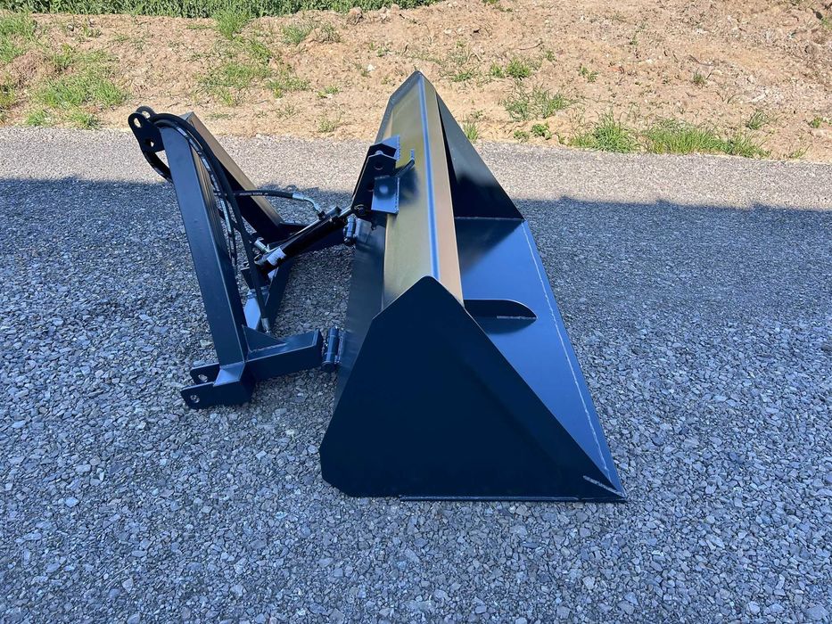 Łycha szufla na tylny TUZ różne szerokości Producent