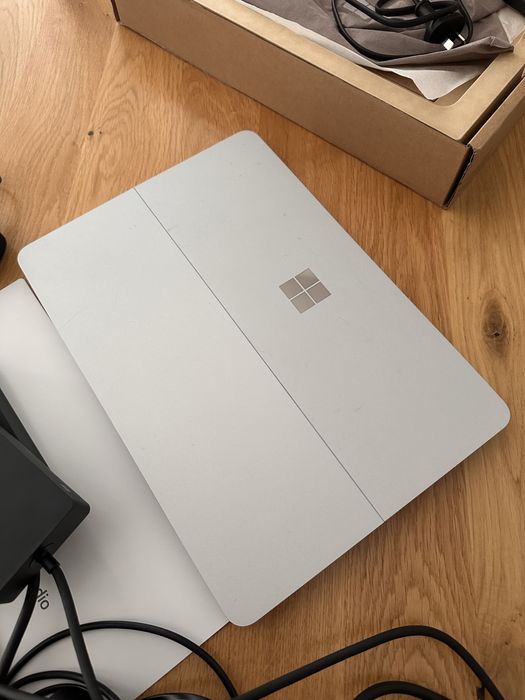 Microsoft Surface Laptop Studio RTX3050TI  i7 32GB ram 1TB SSD st.doku