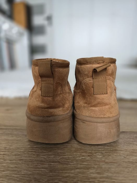 Sprzedam buty typu UGG 37r