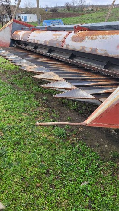 Комбайн зернозбиральний Claas Mega 208 II