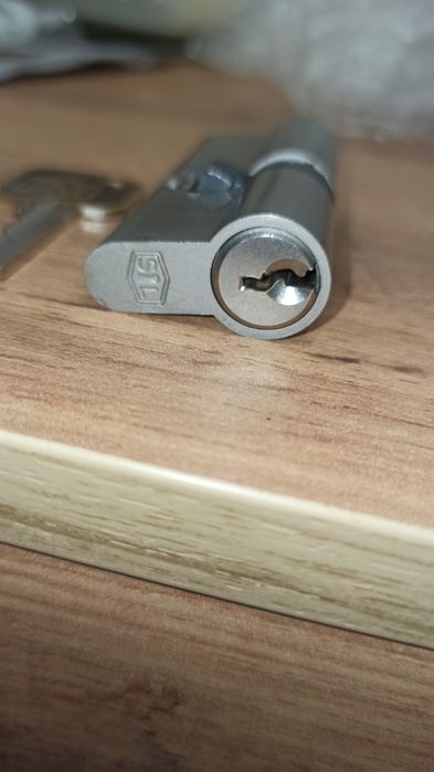 Wkładka Smith & Locke 30 x 45 mm nikiel