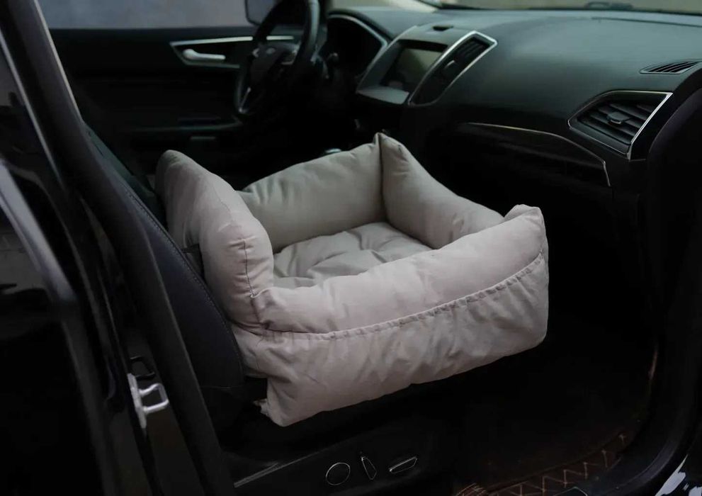 Бустер-автокрісло для собак Volso підвищене сидіння з ременем безпеки