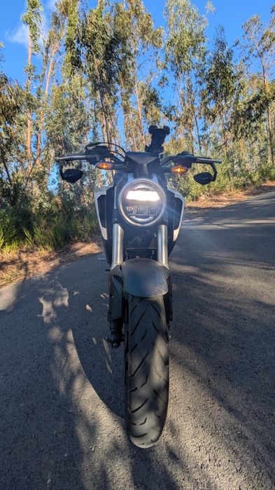 Honda CB125R 2019