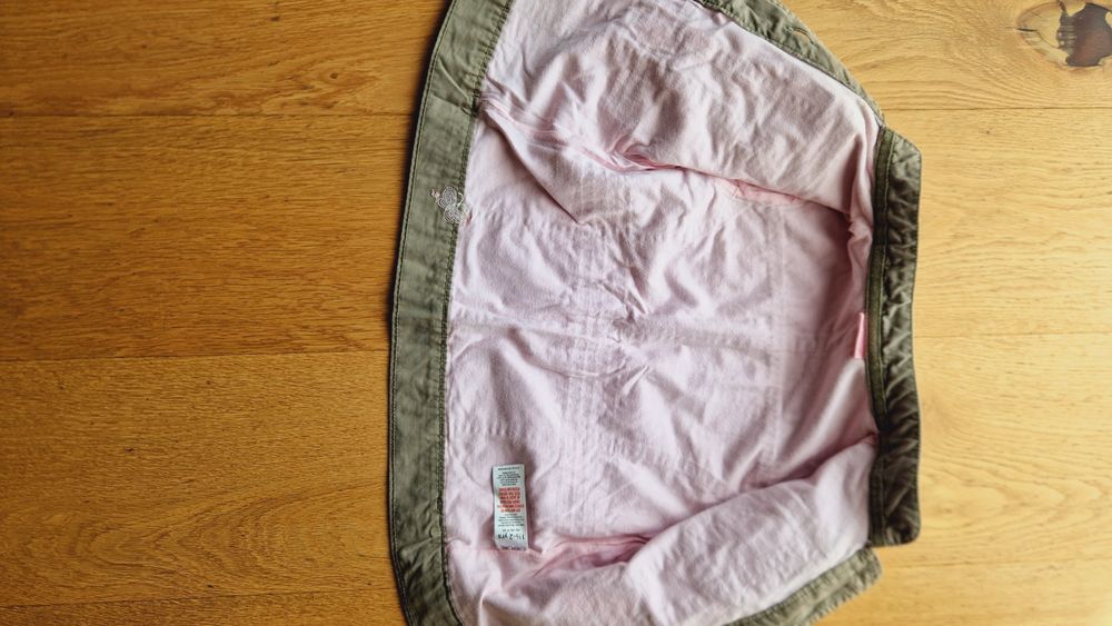 Sprzedam kurteczkę wiosenną dla dziewczynki  rozmiar 86/92