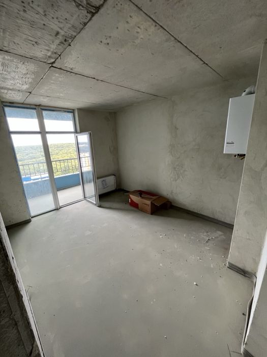 Продаж 3 кімнатної квартири по вул. Зелена