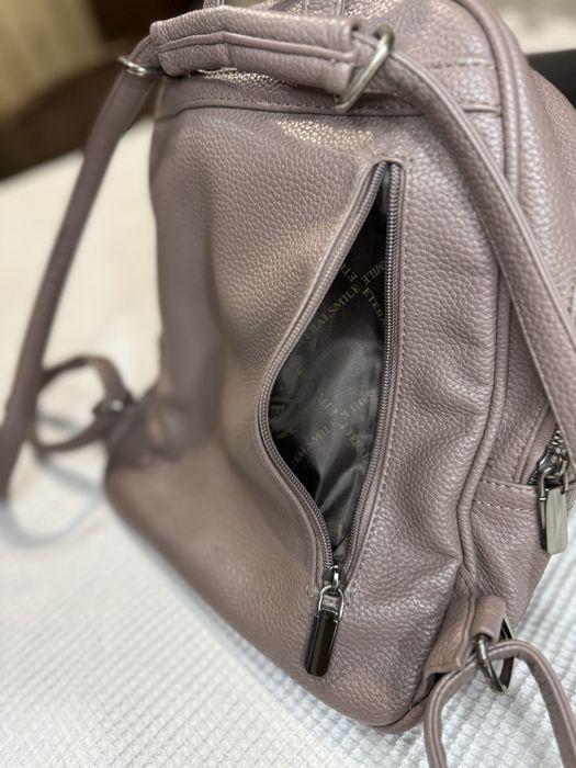 Рюкзак жіночий з екошкіри