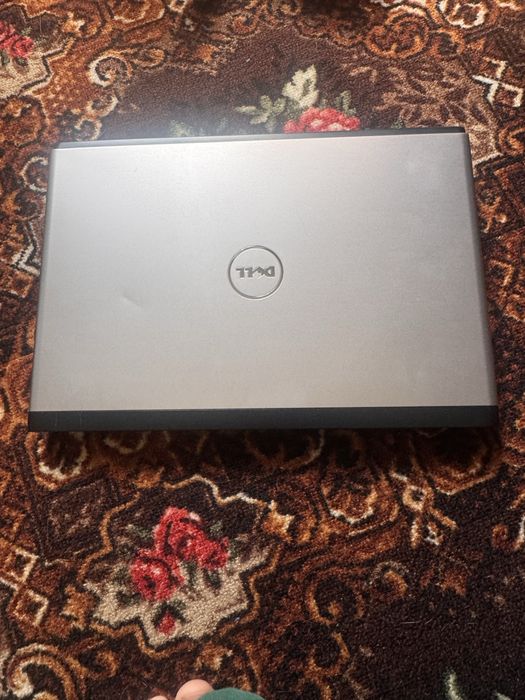 Dell vostro 3300