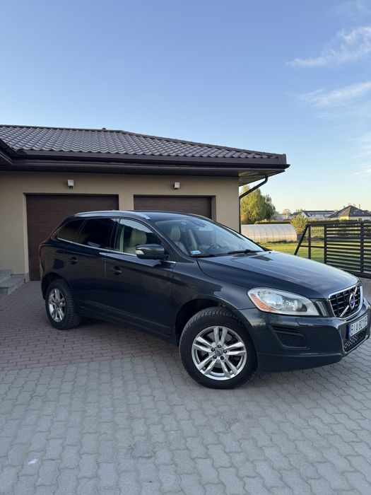 Volvo XC60 2.0 Diesel | 2010 | Hak | Jasne wnętrze