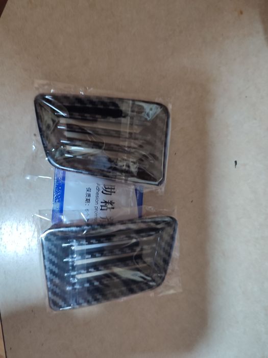 Деталь для отвору кондиціонера  Ford Ranger Everest endeavor