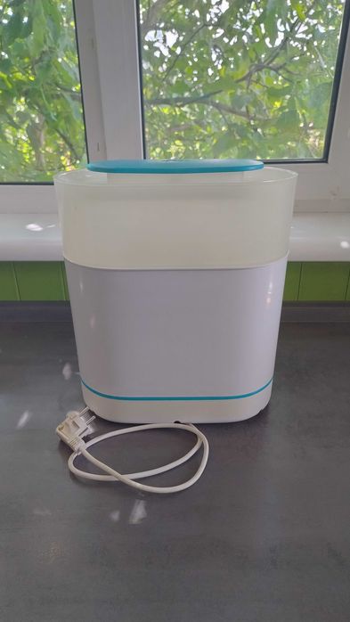 Електричний паровий стерилізатор 3 в 1 Philips Avent SCF284