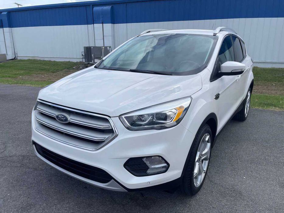Ford Escape Titanium      2019