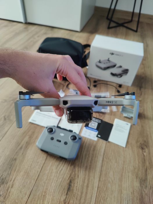 Dron DJI Mini 2 SE Fly More Combo - gwarancja, jak nowy