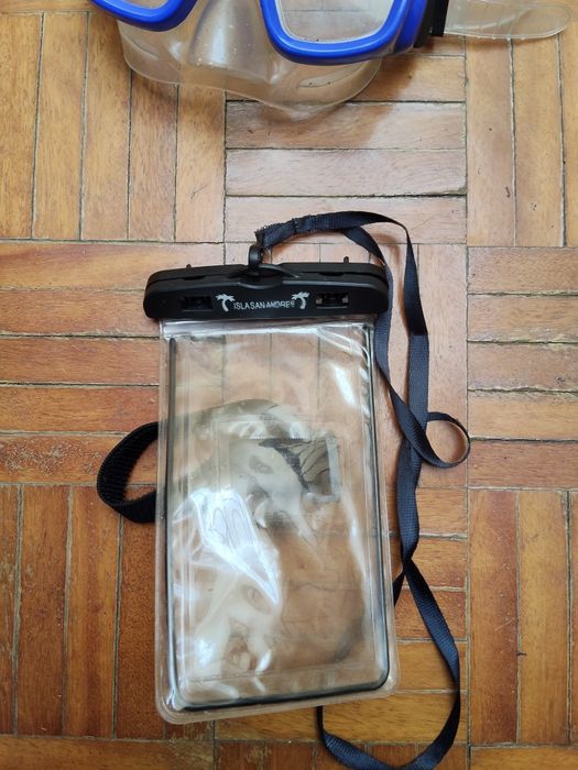 Vendo Máscara , Tubos de Mergulho, bolsa de telemóvel
