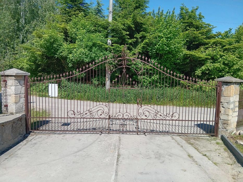 Artystyczna stalowa brama wjazdowa Kobierniki Sandomierz
