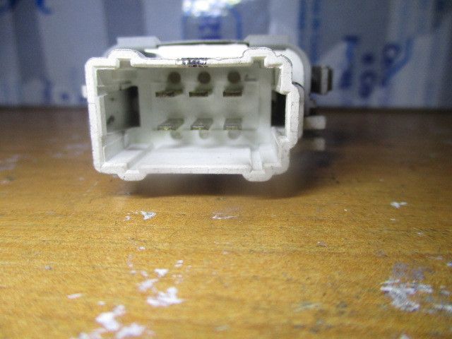 Comando / botão / interruptor vidros frente direito RENAULT Megane I C