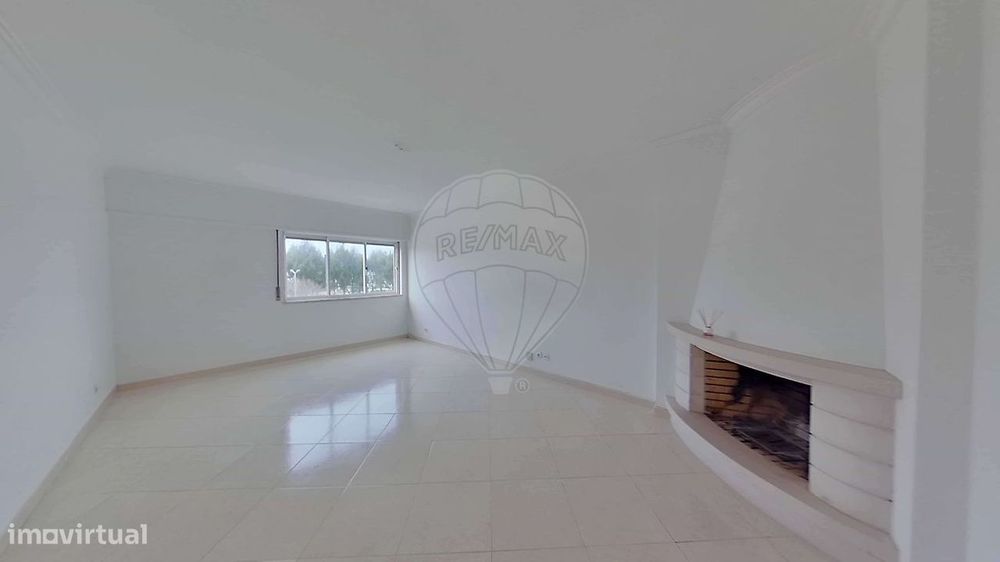 Apartamento T1 para arrendamento