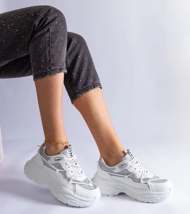 Białe sneakersy z brokatowymi wstawkami Rigel