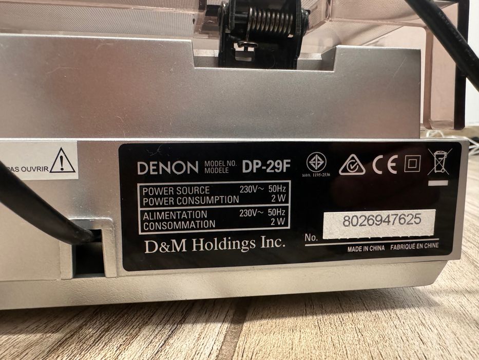 Gramofon DENON DP-29F