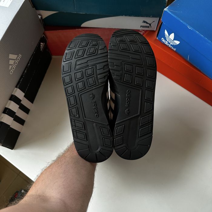 Adidas ZX кросівки чорні оригінал справжна шкіра розмі 44 черная