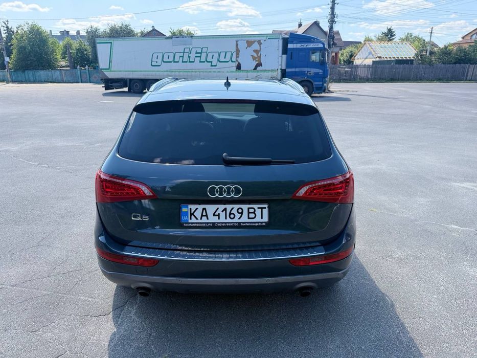 Audi Q5 Typ 8R 2010