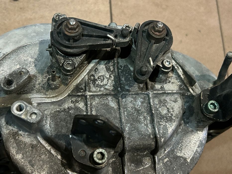 Kolektor ssący duża Przepustnica Audi A8 S8 D2 D3 A6 S6 C5 4.2 V8…