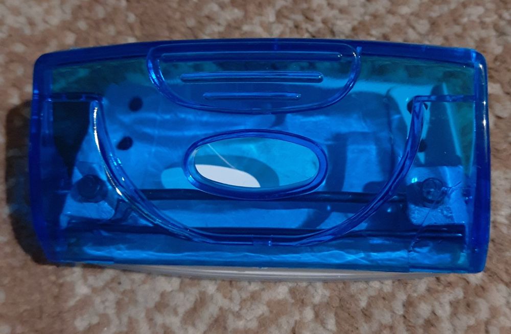 Dziurkacz NOWY do papieru