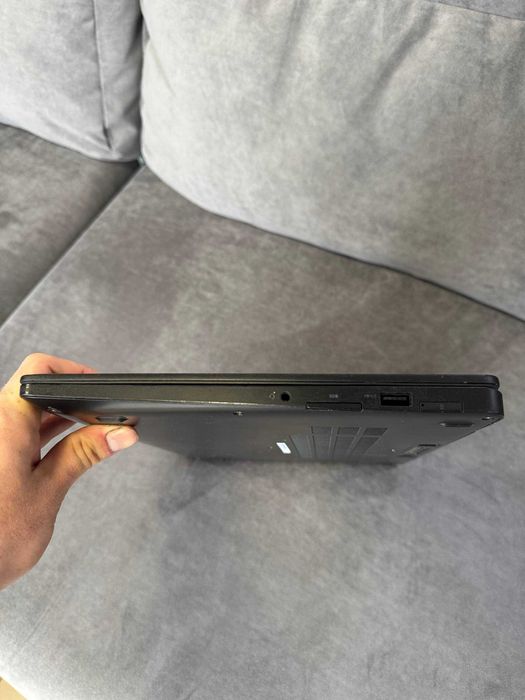 Ноутбук 14' Dell Latitude E7470 i5 6300u/8GB/SSD 256GB