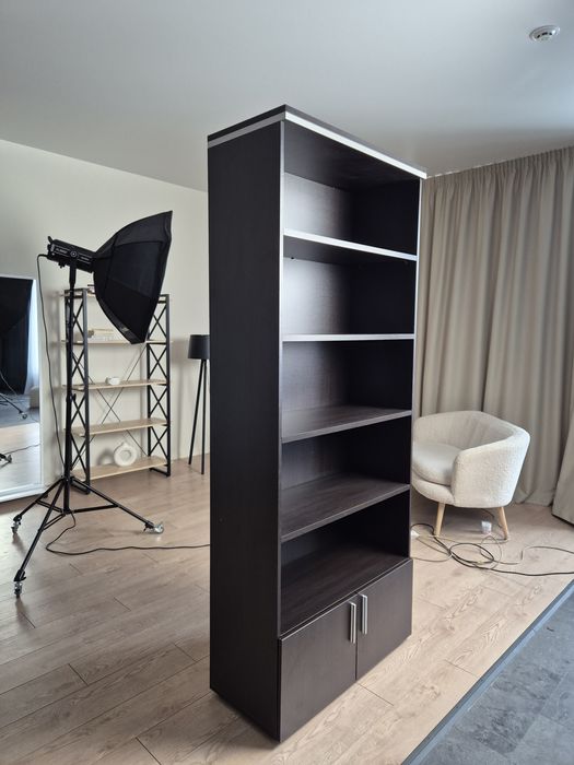 Офісна шафа-стелаж