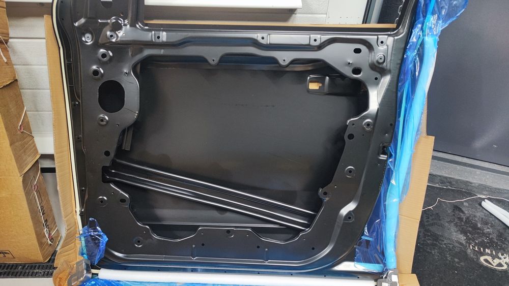 Дверка передня задня Dodge RAM 19 20 21 22 23 24 рік DT кузов двері Додж Рам