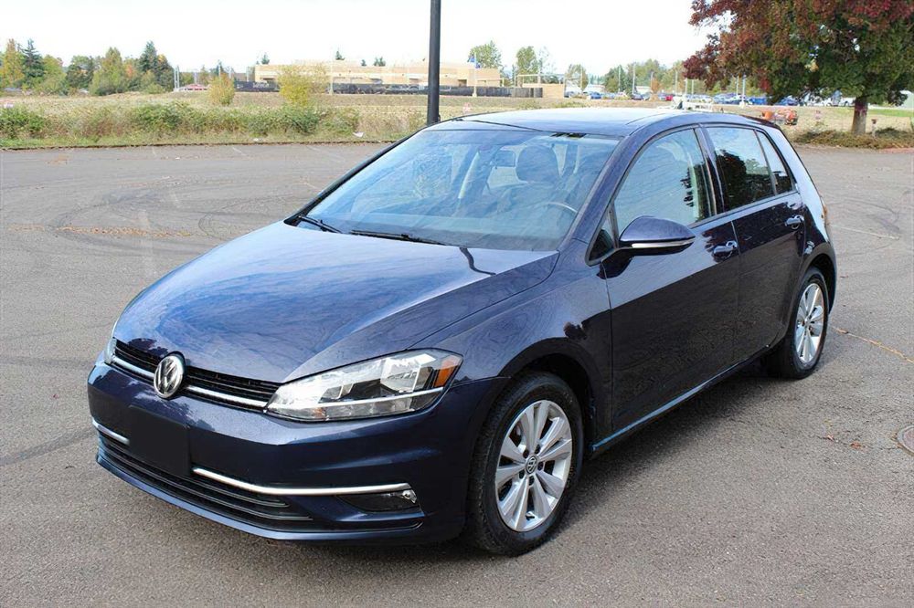 Volkswagen Golf      2018