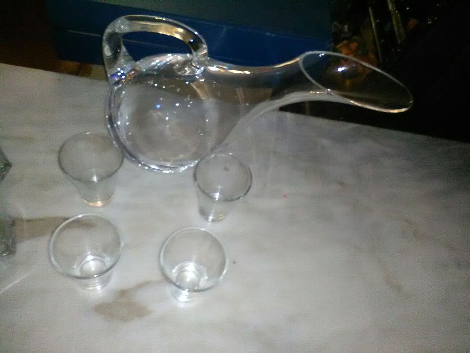Conjunto de Garrafa e Jarro de Café/Restaurante