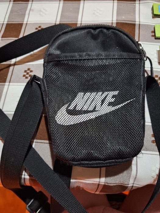 Bolsa nike pretq