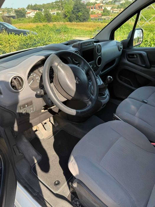 Carrinha peugeot partner