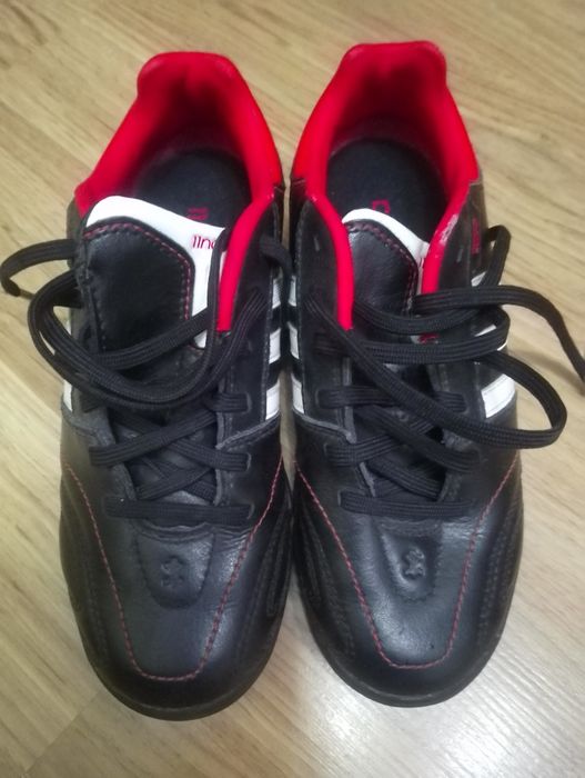 Сороконіжки Adidas 21,5 см