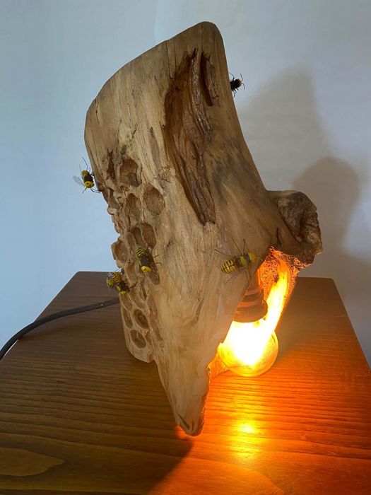 Candeeiro de mesa