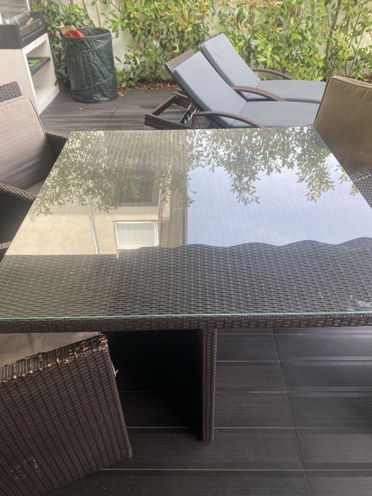 Conjunto jardim mesa e 4 cadeiras