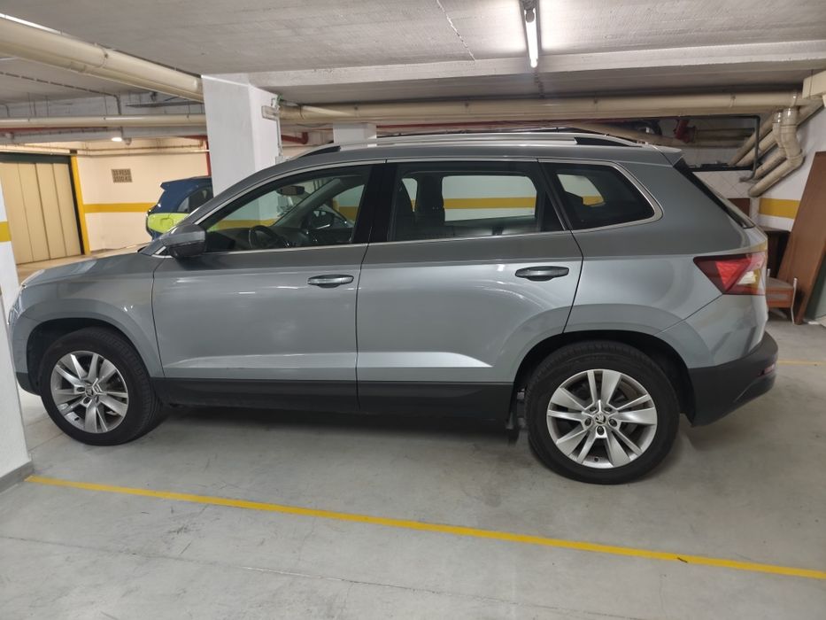 Vendo SKODA karoq 1.5 TSI  dsg