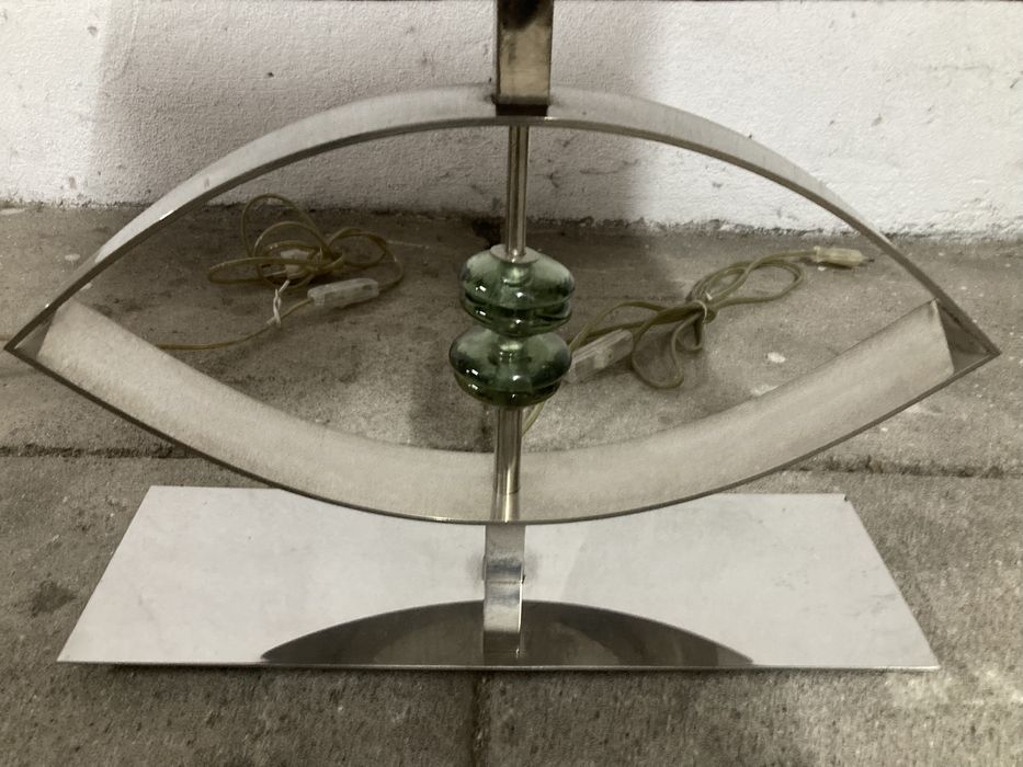 Candeiros mesinha cabeceira