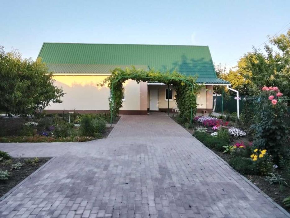 Продаж затишного будинку в селі Стасі! Держпрорами так! Код об'єкта: 23940