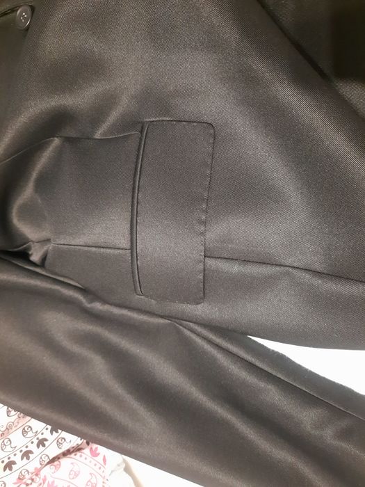 Czarny garnitur Lazar M